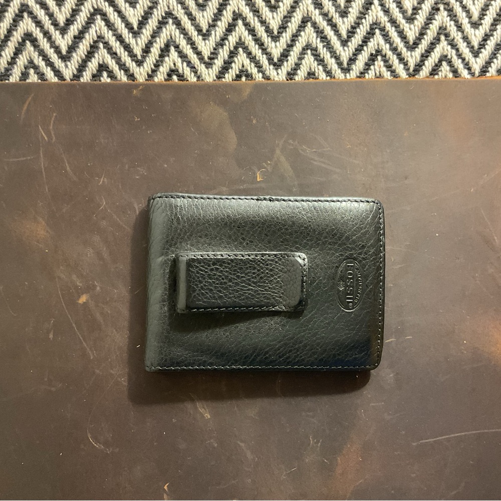 Fossil front pocket wallet/money clip.